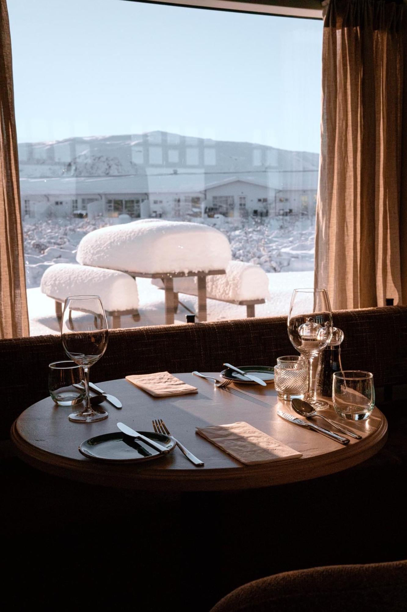 Hotel Grimsborgir By Keahotels Asborgir Bagian luar foto